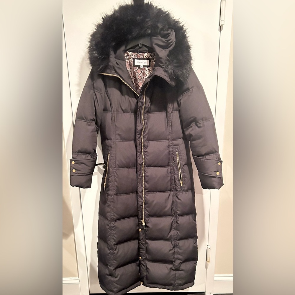 Calvin Klein long black puffer jacket women’s M